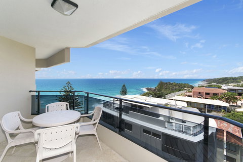 Clubb Coolum Beach Resort - Newcastle Accommodation 4