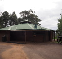 Augusta Sheoak Chalets - Newcastle Accommodation
