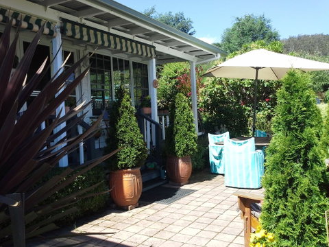 Hillside Bed & Breakfast - Newcastle Accommodation 3