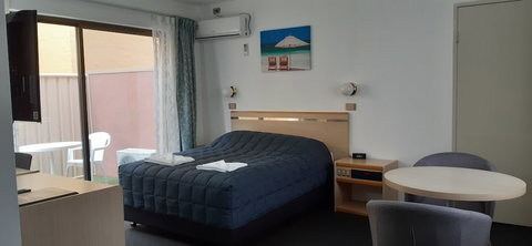 Abel Tasman Motel - New Castle Tourism 2