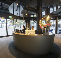 Waterfront Melbourne Apartments - Newcastle Accommodation