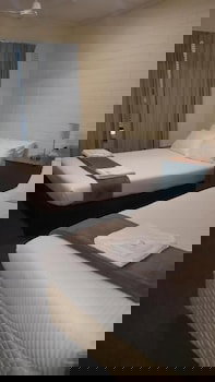 Lockleys Hotel - New Castle Tourism 1