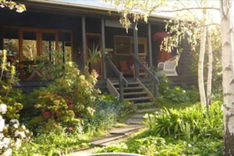 Braeside Mt Macedon Country Retreat & Bed & Breakfast - Newcastle Accommodation 2