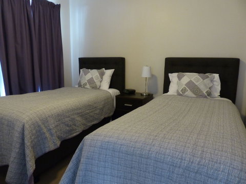 Yarra Gables - Newcastle Accommodation 5