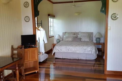Foxwell Park Lodge & Restaurant - Newcastle Accommodation 3