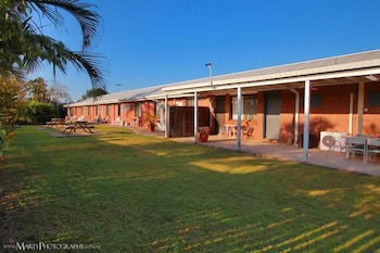 Morayfield Tavern & Motel - New Castle Tourism 0