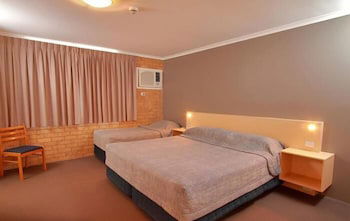 Morayfield Tavern & Motel - New Castle Tourism 2