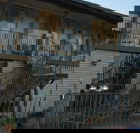 Adrian Motel - Newcastle Accommodation