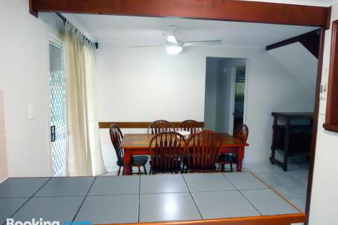 Wyndham Lodge - New Castle Tourism 4