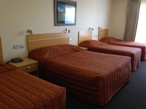 CluBarham Motel - Newcastle Accommodation 5