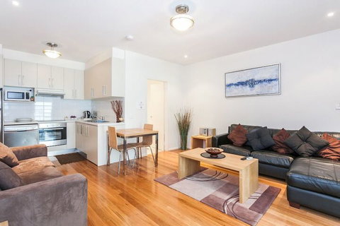 Anglesea River Apartments - Newcastle Accommodation 6