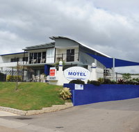 Shoredrive Motel