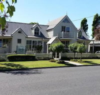 Creek Cottage Bed  Breakfast - Newcastle Accommodation