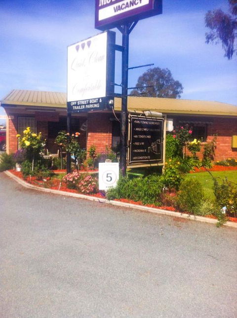 Bakery Park Motor Inn - New Castle Tourism 4