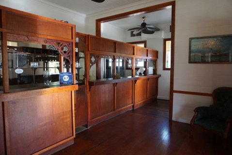 Yongala Lodge By The Strand - Newcastle Accommodation 0