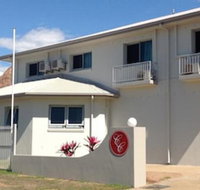 Castle Crest Motel