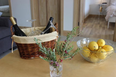 The Grape & Olive At Willunga - Newcastle Accommodation 1