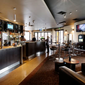 Burleigh Heads Hotel - Newcastle Accommodation 3