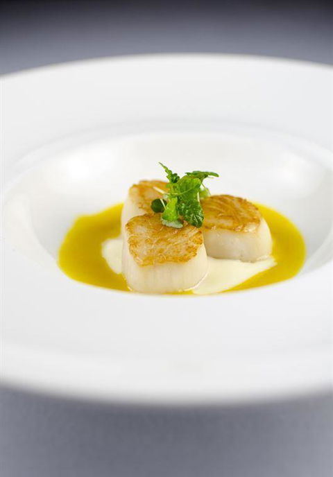 Garden Court Restaurant - New Castle Tourism 17