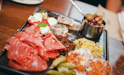 Terra Rossa Restaurant & Bar - Newcastle Accommodation 15