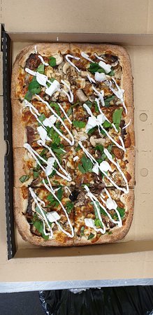 Crust Gourmet Pizza Bar - Newcastle Accommodation 0