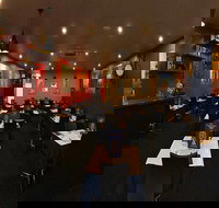 Divine Indian Niddrie - Newcastle Accommodation