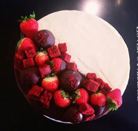 Dolce Vita Premium Cakes - Newcastle Accommodation