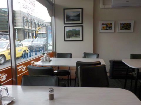 Juliana's Cafe - Newcastle Accommodation 0