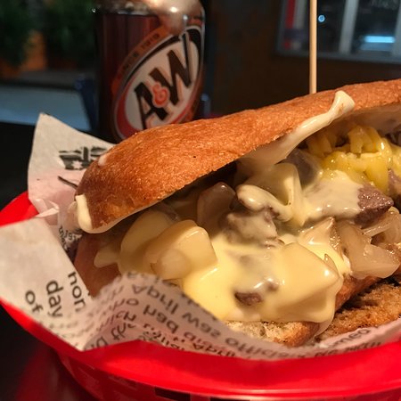 Vermont South VIC Newcastle Accommodation