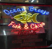 Ocean Breeze Fish  Chips - Newcastle Accommodation