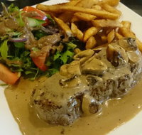 The Oven Twist - Newcastle Accommodation