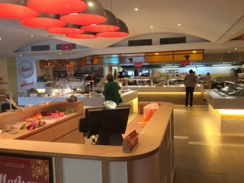 Ferntree Gully Hotel Feast Buffet - Newcastle Accommodation 0