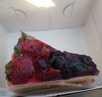 Elwood Patisserie and Bakery - Newcastle Accommodation