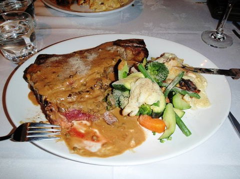 Pentagon Restaurant - Newcastle Accommodation 0