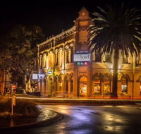 Star Hotel Sale - Newcastle Accommodation