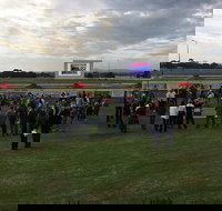 Moe Racing Club - Newcastle Accommodation