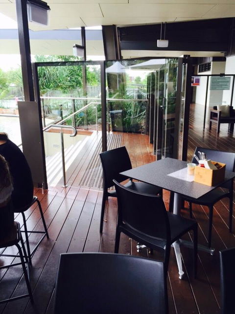 The Pool Cafe - Newcastle Accommodation 4