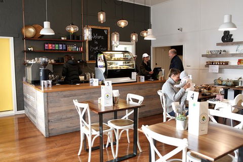 Back Creek Cafe - New Castle Tourism 0