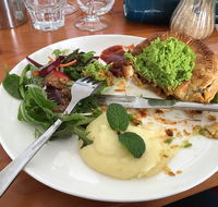 Lake Edge Cafe - Newcastle Accommodation