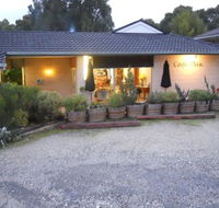 Max's Cafe  Restaurant - Newcastle Accommodation