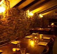 Stones Throw  Hotel High Plains - Newcastle Accommodation