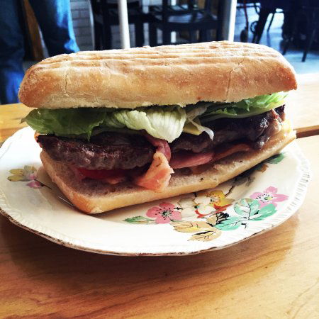 Tamaralyns - Newcastle Accommodation 0