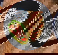 Wings and Fins Seafood Restaurant - Newcastle Accommodation