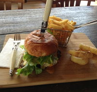 Doc Yarrum Cafe - Newcastle Accommodation