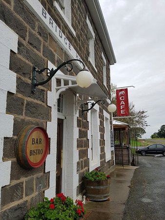 Dundonnell ACT Newcastle Accommodation