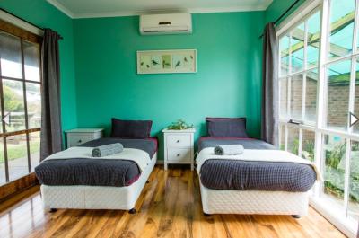 The 12 Apostles Inn / Princetown Tavern - Newcastle Accommodation 4