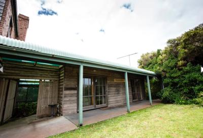 The 12 Apostles Inn / Princetown Tavern - Newcastle Accommodation 9