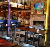 Rainbow Gallery Cafe - Newcastle Accommodation