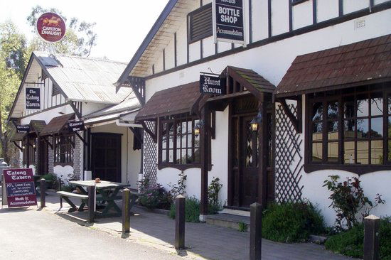 Tatong VIC Newcastle Accommodation