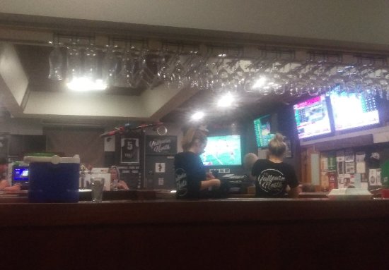 Yallourn North VIC Newcastle Accommodation